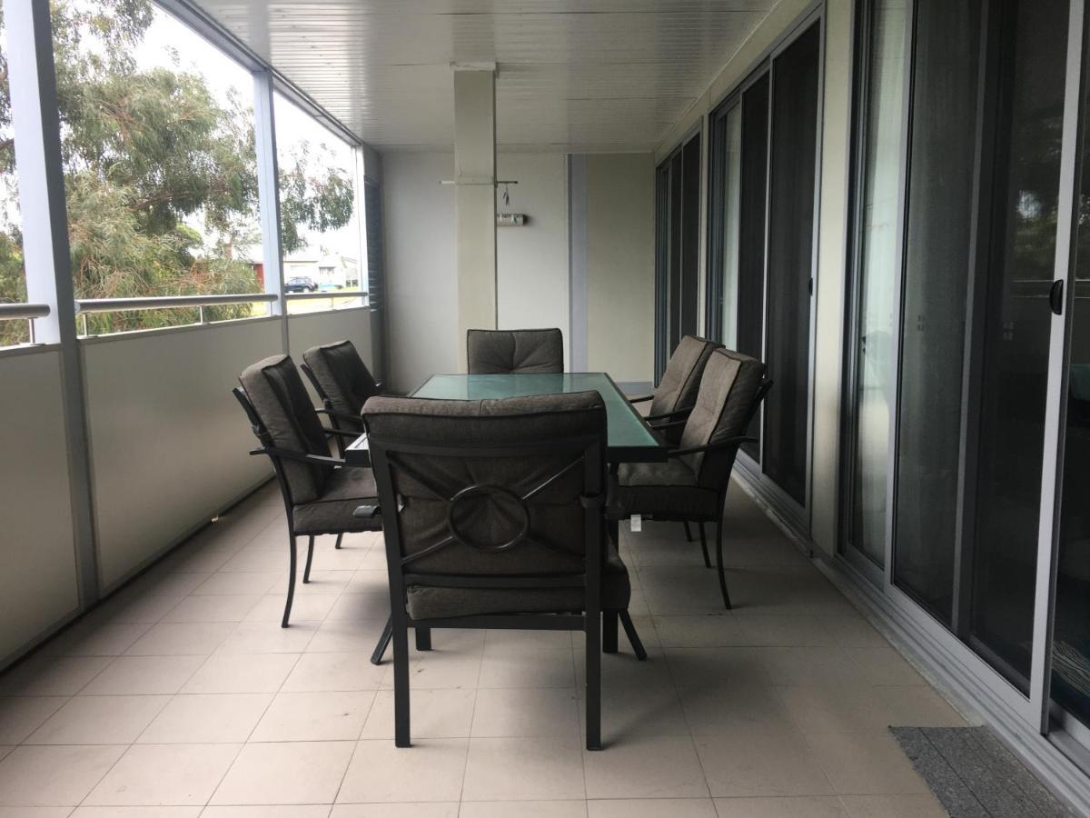 Morisset Serviced Apartments Екстериор снимка