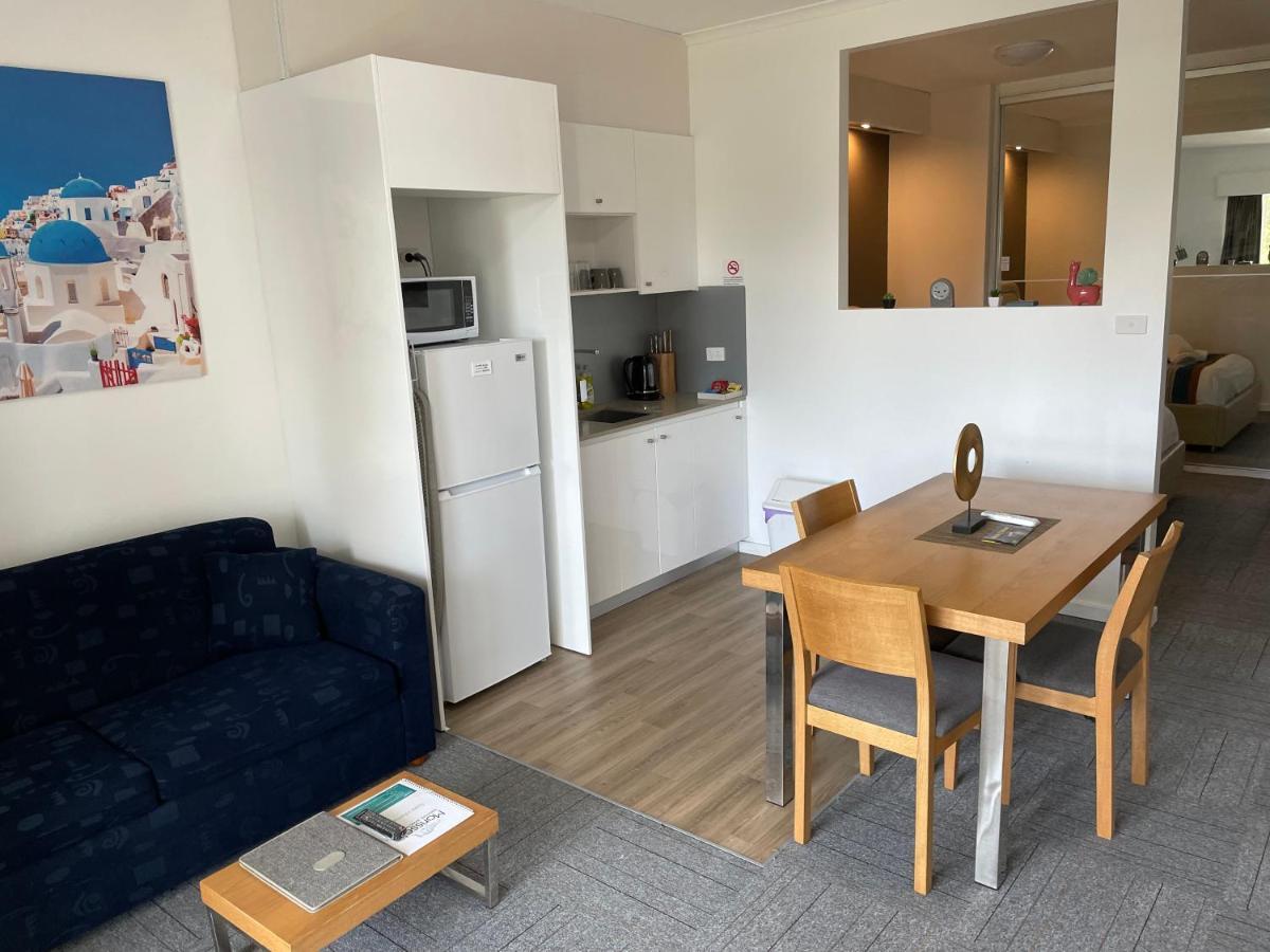 Morisset Serviced Apartments Екстериор снимка