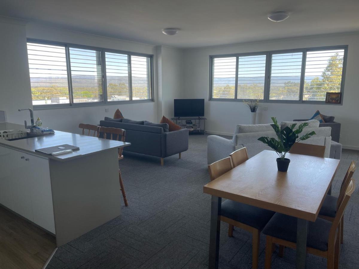 Morisset Serviced Apartments Екстериор снимка